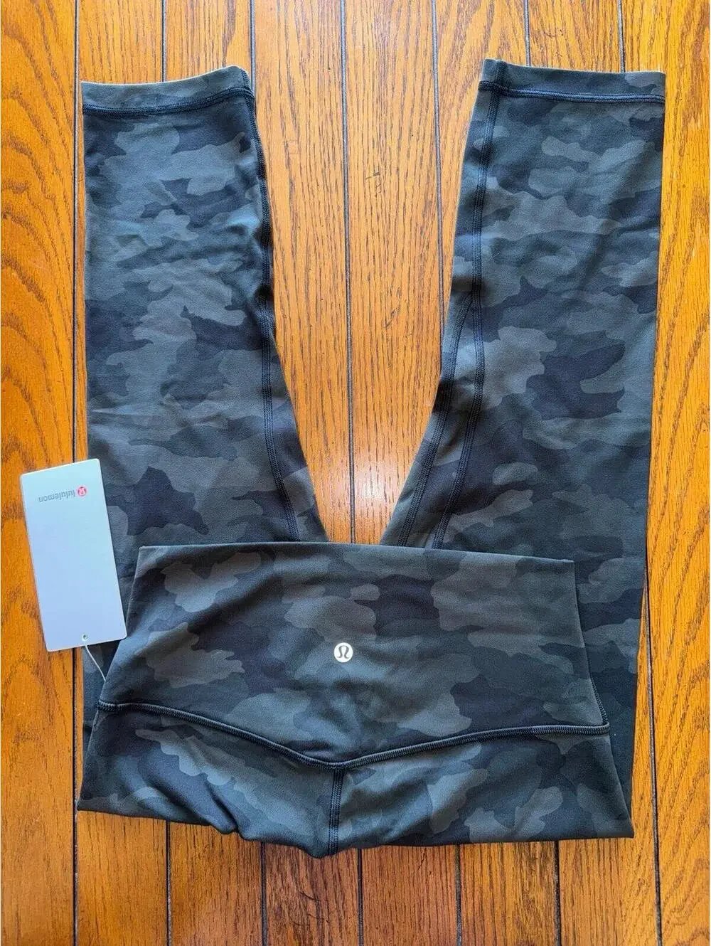 Lululemon Align High Rise 21” Heritage Camo Dark Olive Size 8 NWT